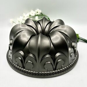 Nordic Ware Fleur de Lis Bundt Pan